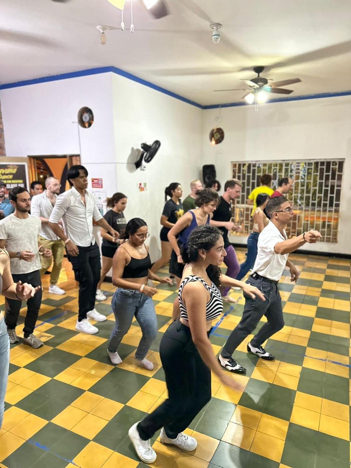 Havana Hostel Cali & Dance School Exterior foto